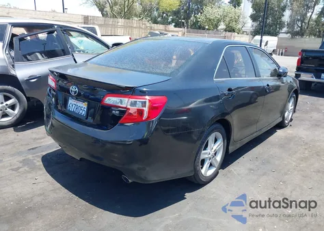 2012 Toyota Camry Se z USA, uszkodzony, nr VIN 4T1BF1FK1CU203204